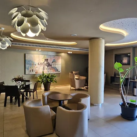 波坦尼克斯大酒店 4* 特鲁埃尔
